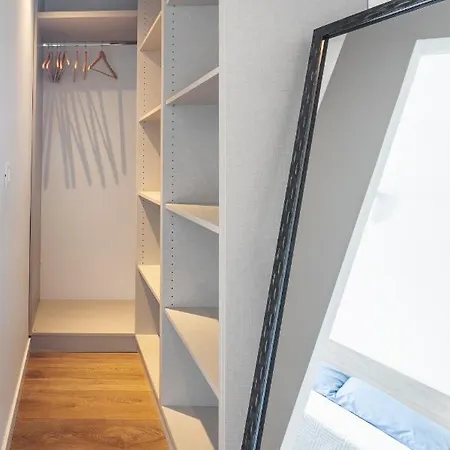 Center Golden Ray Apartamento Bol